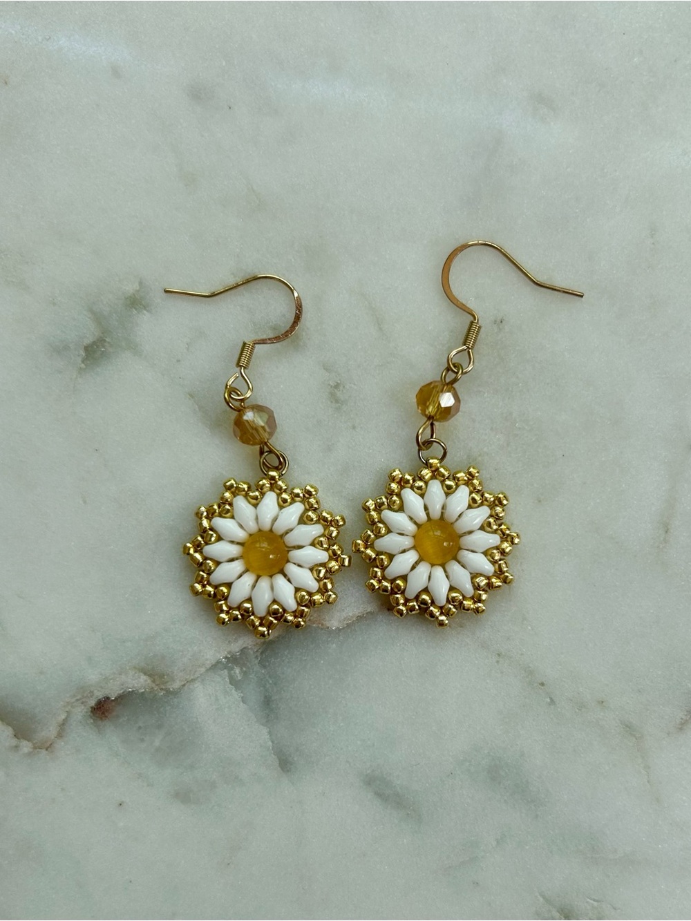 NWOT Handmade Beaded Flower Earrings